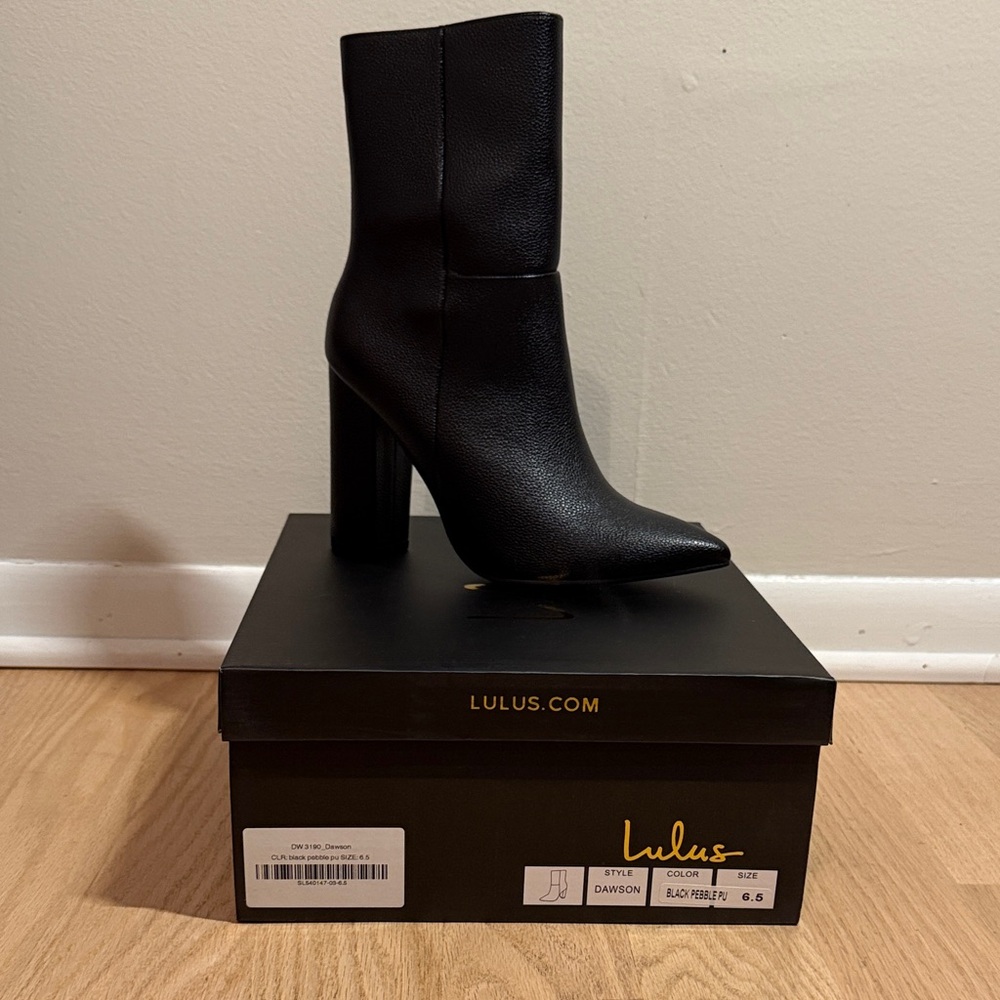 Lulu's Sleek Black Heeled Boots